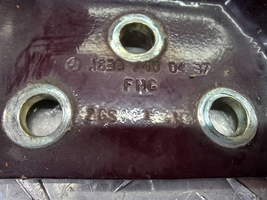 петля двери распашной MERCEDES-BENZ Vito  A6397400437, 980 рублей, Москва