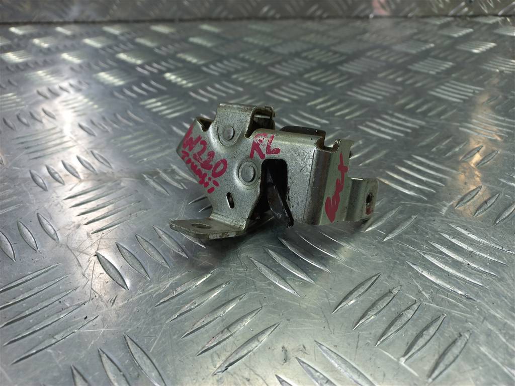 замок двери распашной FORD Transit  1494098, 2130 рублей, Москва