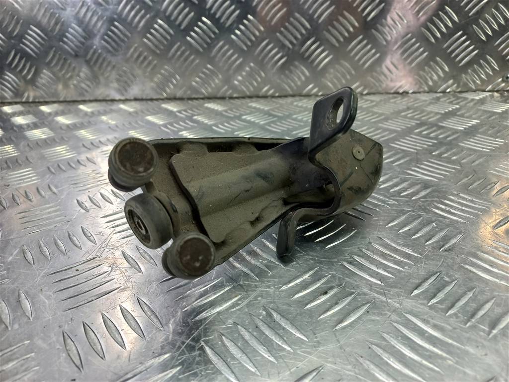 ролик двери сдвижной MERCEDES-BENZ Vito  A6397602447, 1780 рублей, Москва