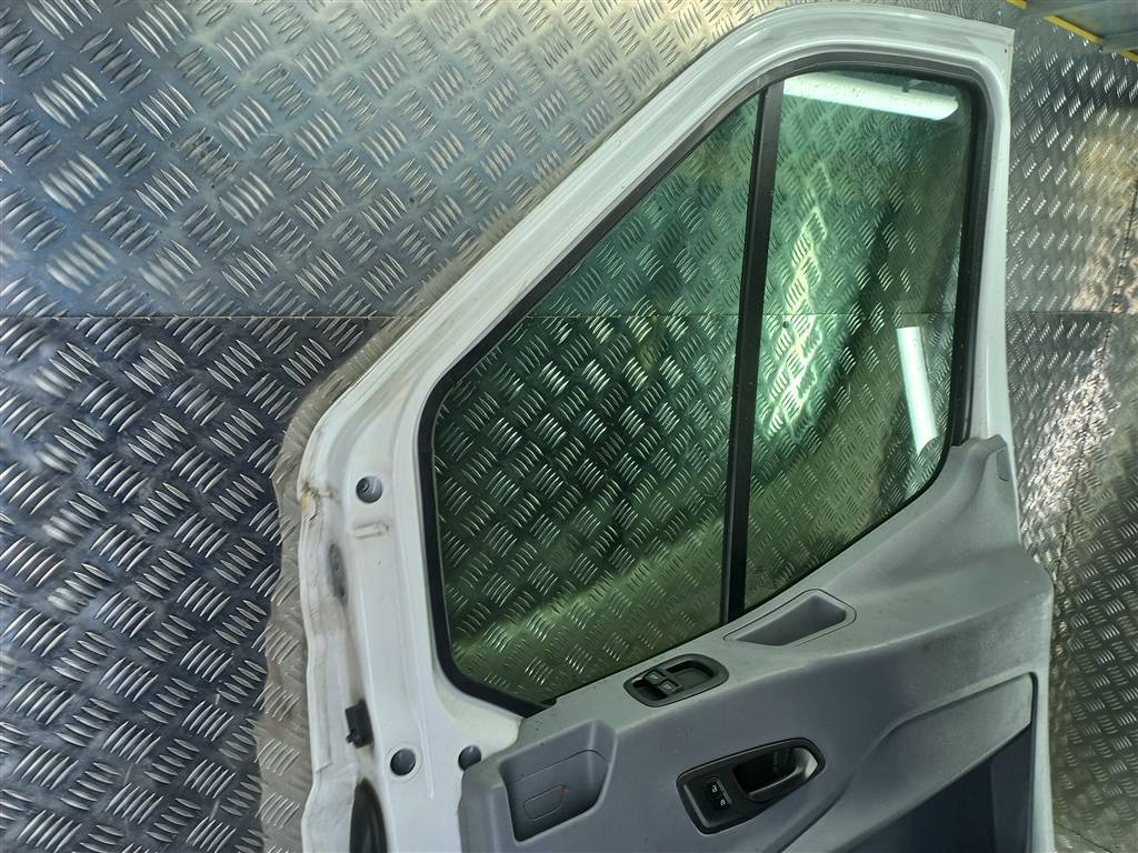 дверь FORD Transit  2035049, 37200 рублей, Москва