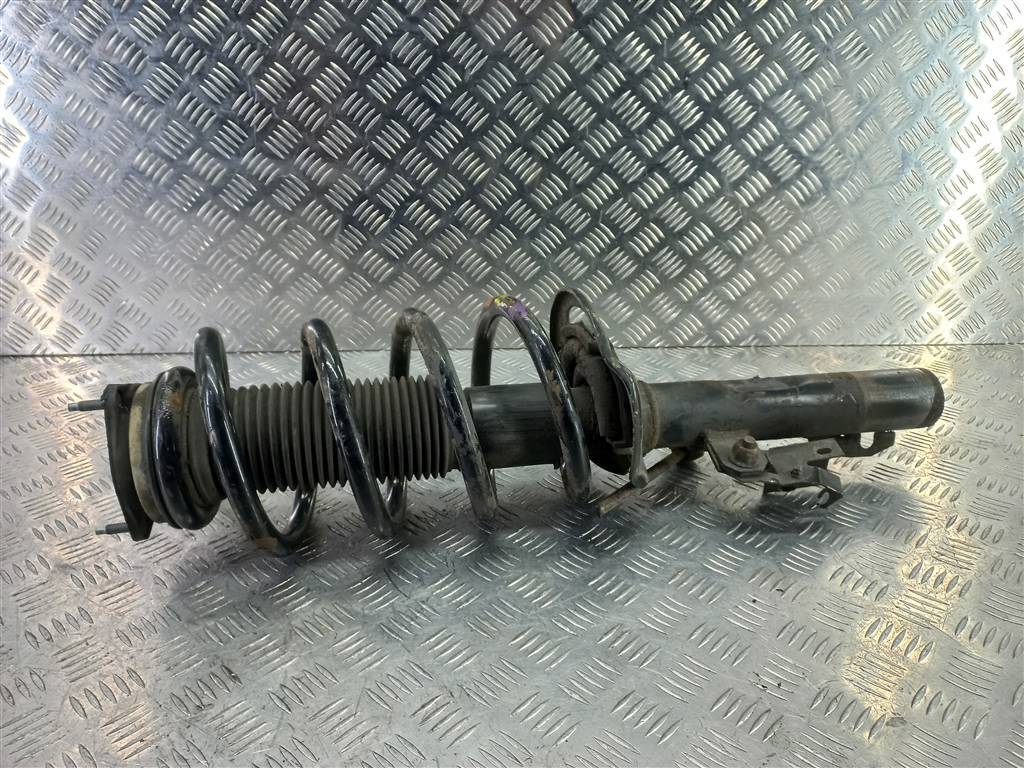 стойка FORD Transit  1843158, 6150 рублей, Москва