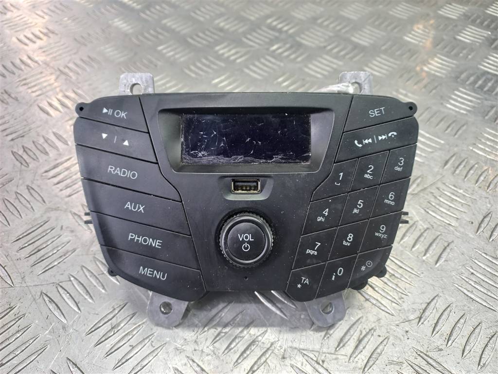 магнитола FORD Transit  2043607, 2700 рублей, Москва