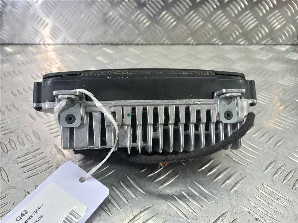 магнитола FORD Transit  2043607, 2700 рублей, Москва