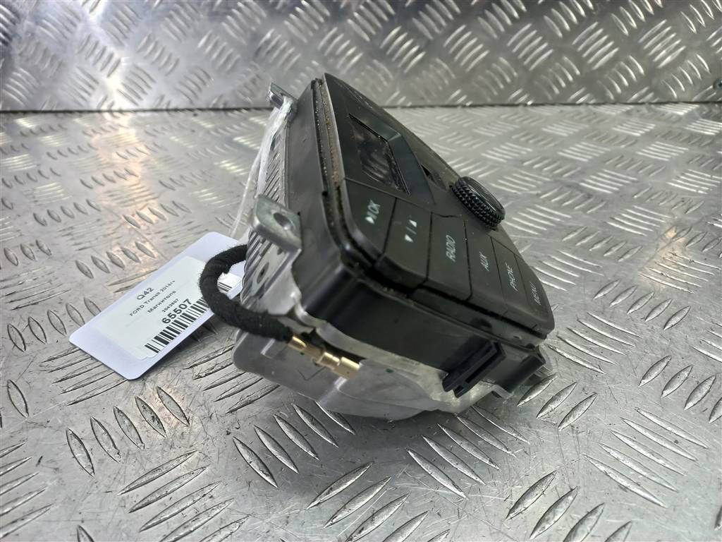 магнитола FORD Transit  2043607, 2700 рублей, Москва