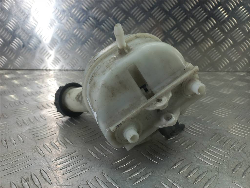 бачок тормозной FORD Transit  1817720, 3850 рублей, Москва