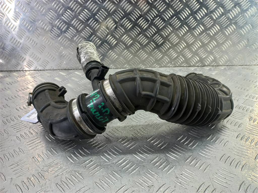 патрубок воздушный (резиновый) FORD Transit  2178808, 6150 рублей, Москва