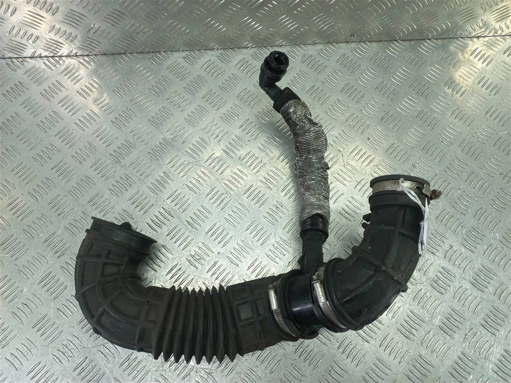 патрубок воздушный (резиновый) FORD Transit  2178808, 6150 рублей, Москва