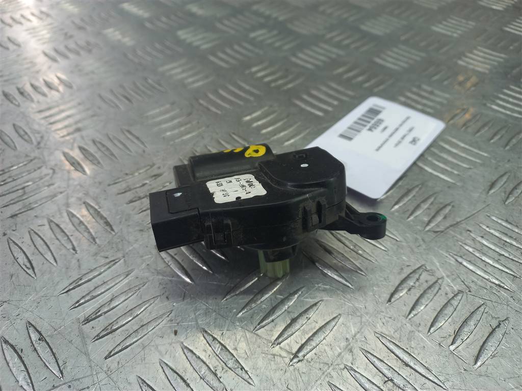 моторчик заслонки отопителя FORD Transit  1699371, 520 рублей, Москва