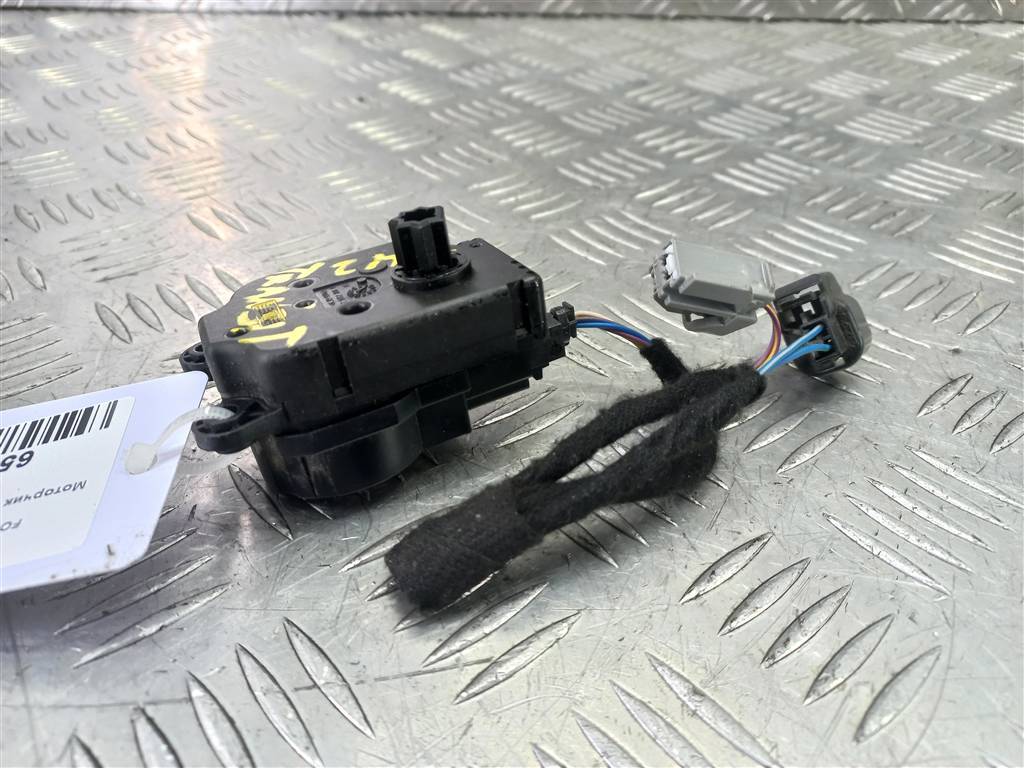 моторчик заслонки отопителя FORD Transit  1786200, 520 рублей, Москва