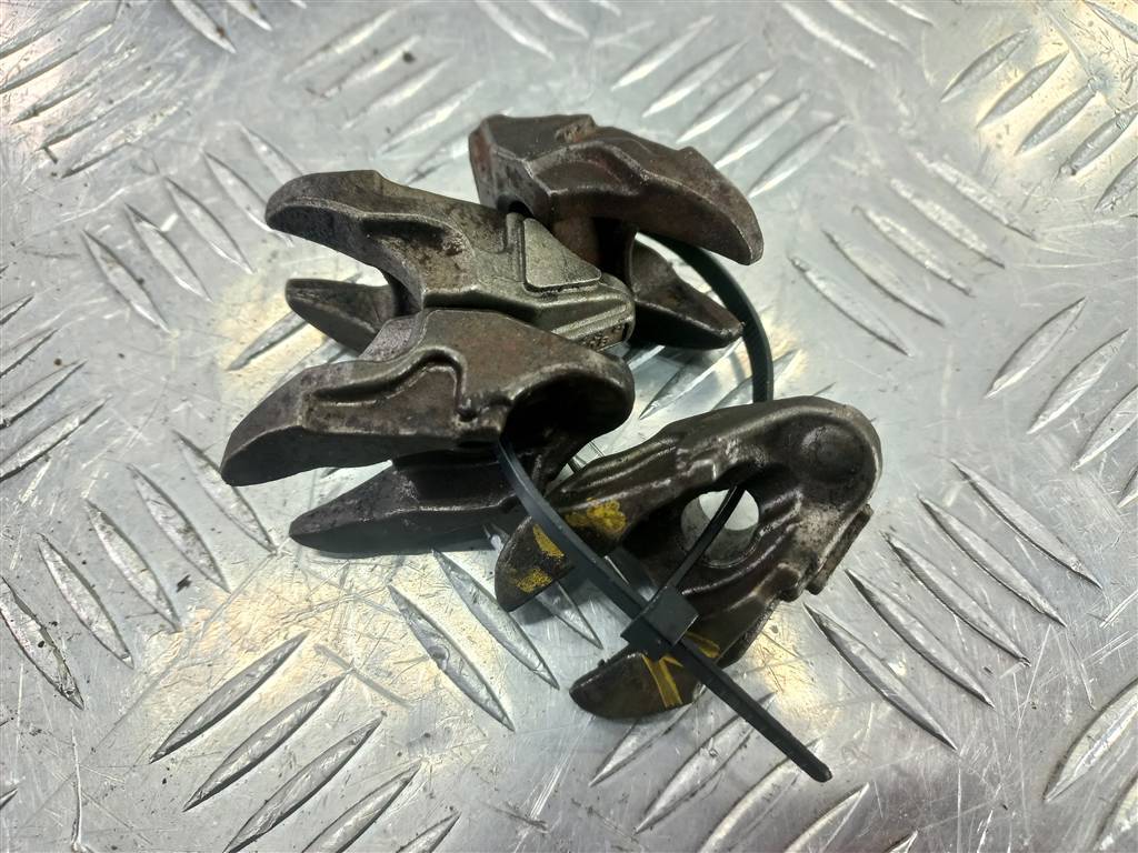 кронштейн форсунки топливной (зажим) FORD Tourneo Connect  1843409, 980 рублей, Москва