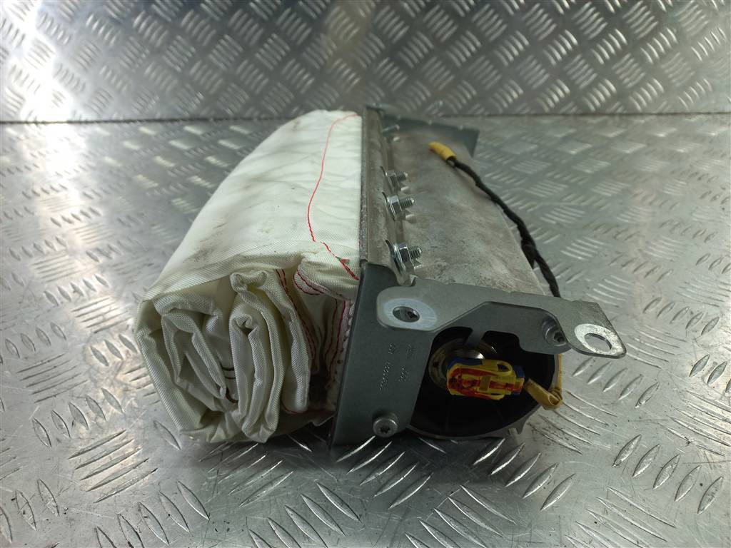 подушка безопасности пассажира Iveco Daily  832702400, 3850 рублей, Москва