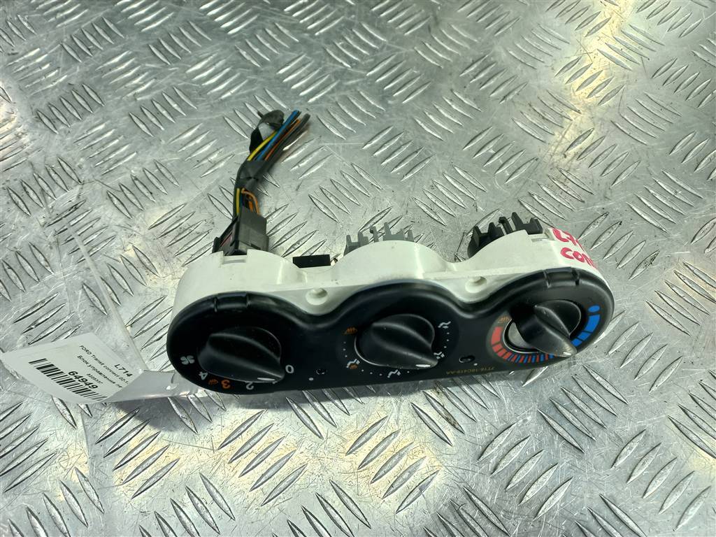 блок управления печкой FORD Tourneo Connect  5225337, 2930 рублей, Москва