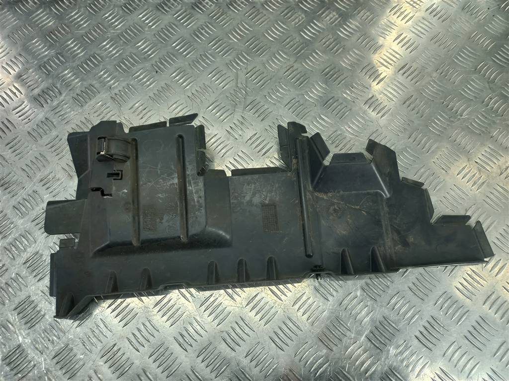 дефлектор радиатора (пыльник) Citroen Berlingo  7104HL, 2130 рублей, Москва