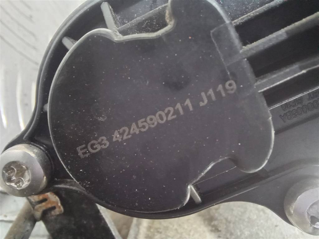 коллектор впускной FORD Tourneo Connect  1668578, 5580 рублей, Москва