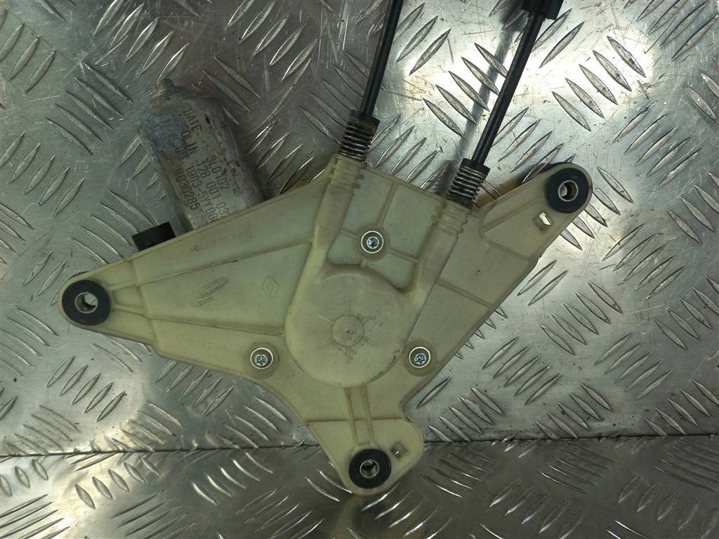 стеклоподъемник Renault Master  807210008R, 7300 рублей, Москва