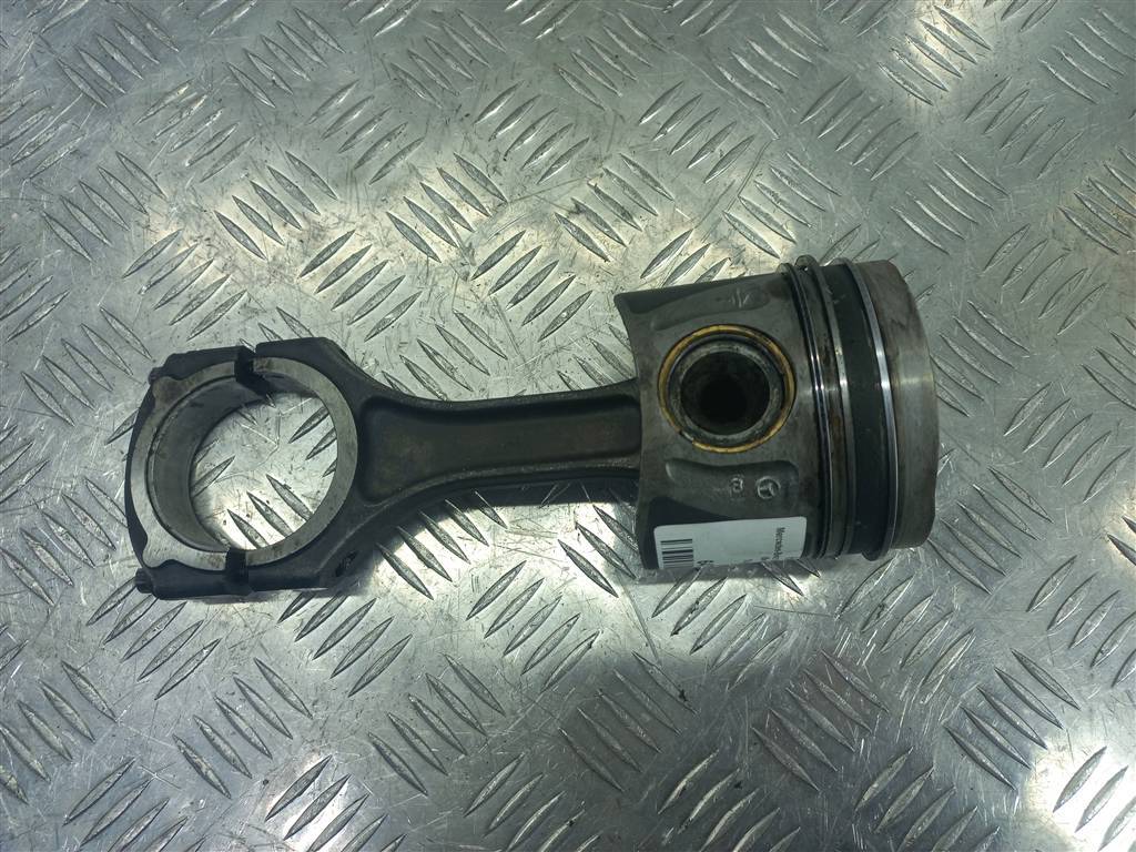 поршень MERCEDES-BENZ Vito  A6510301017, 6150 рублей, Москва