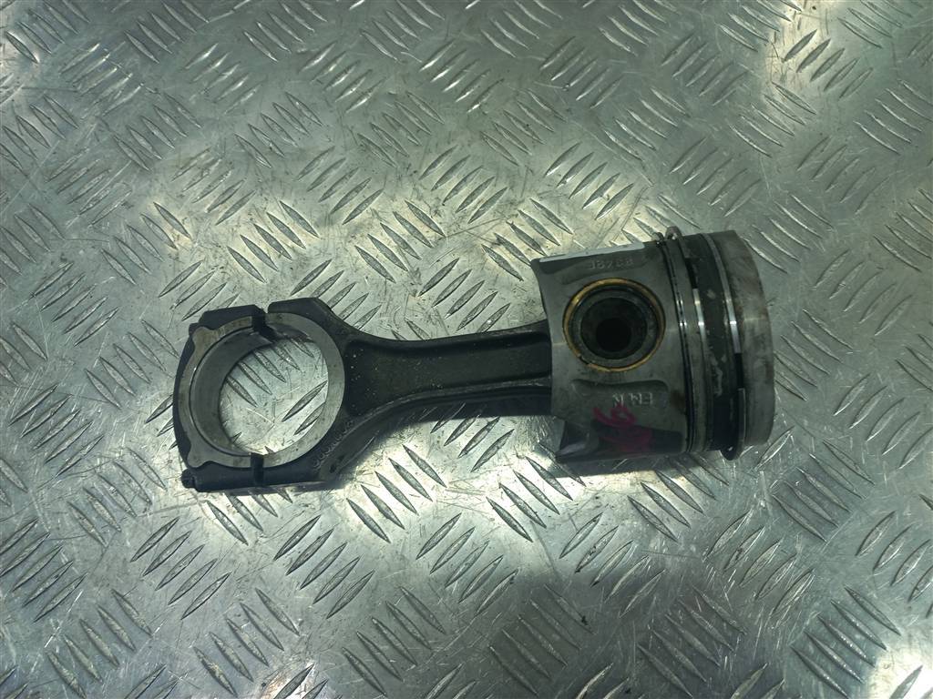 поршень MERCEDES-BENZ Vito  A6510301017, 6150 рублей, Москва