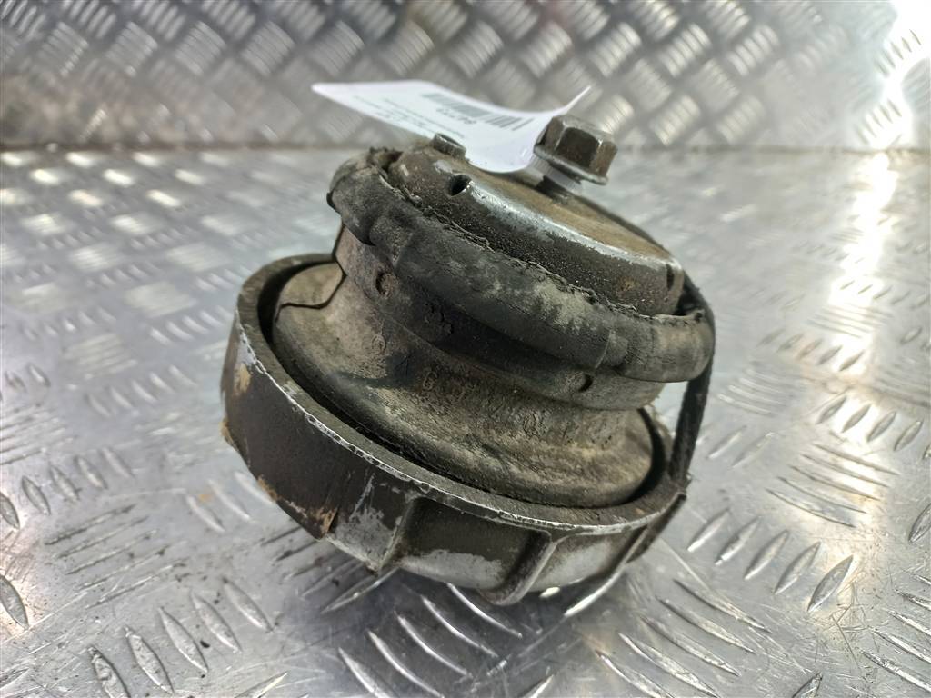 подушка двигателя (опора двс) MERCEDES-BENZ Vito  A6392410413, 2130 рублей, Москва