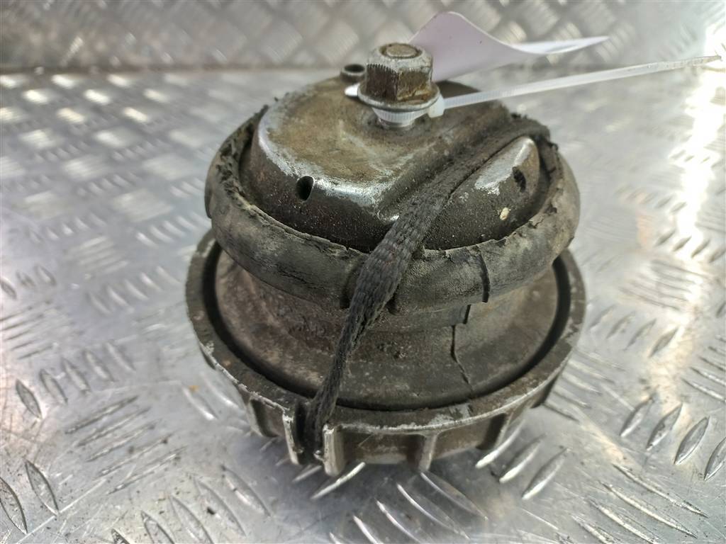 подушка двигателя (опора двс) MERCEDES-BENZ Vito  A6392410413, 2130 рублей, Москва