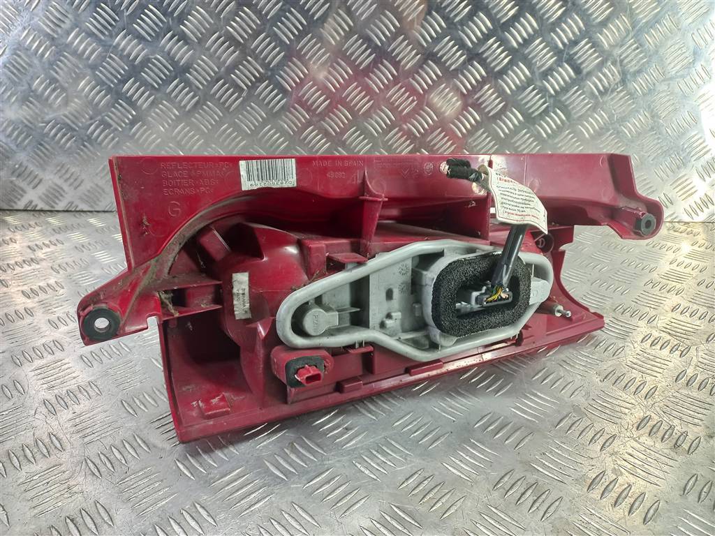 фонарь  (фара) Peugeot Partner  6350FJ, 7880 рублей, Москва