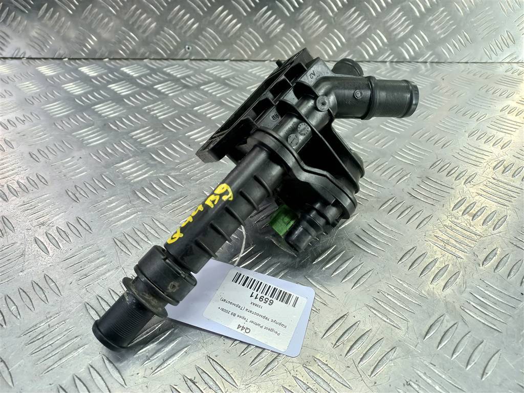 корпус термостата Peugeot Partner  1336AX, 1550 рублей, Москва