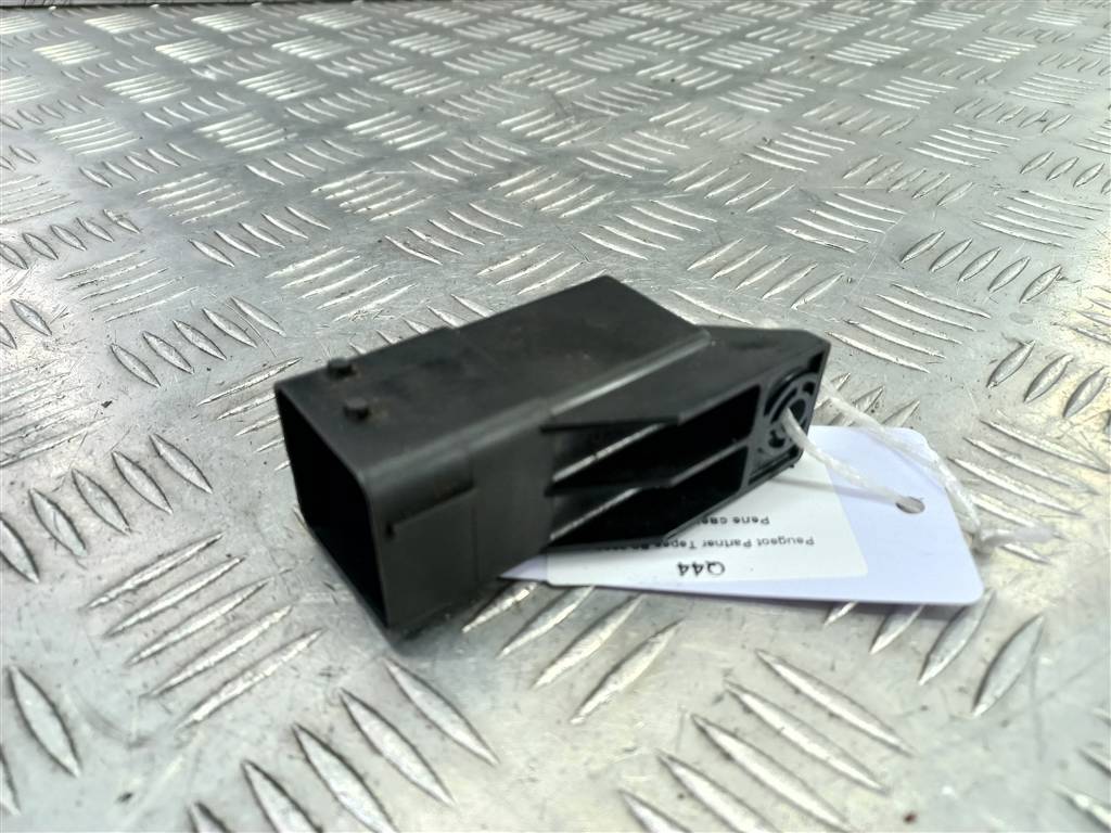 реле свечей накала Peugeot Partner  9802424080, 3620 рублей, Москва