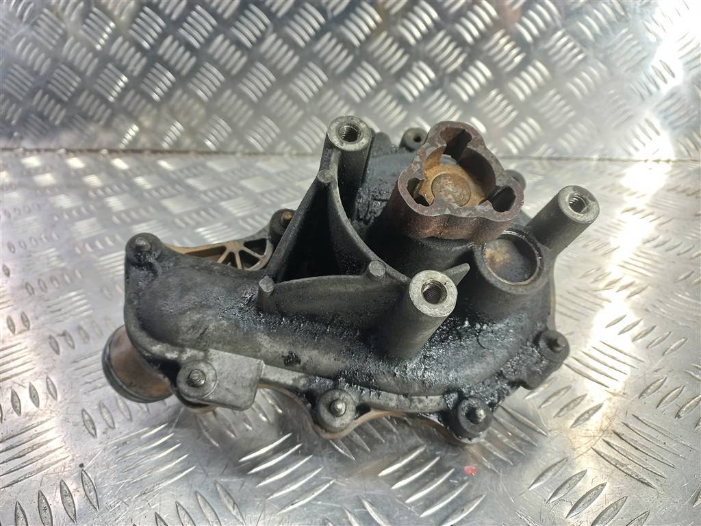 насос водяной FORD Transit  1949737, 2240 рублей, Москва