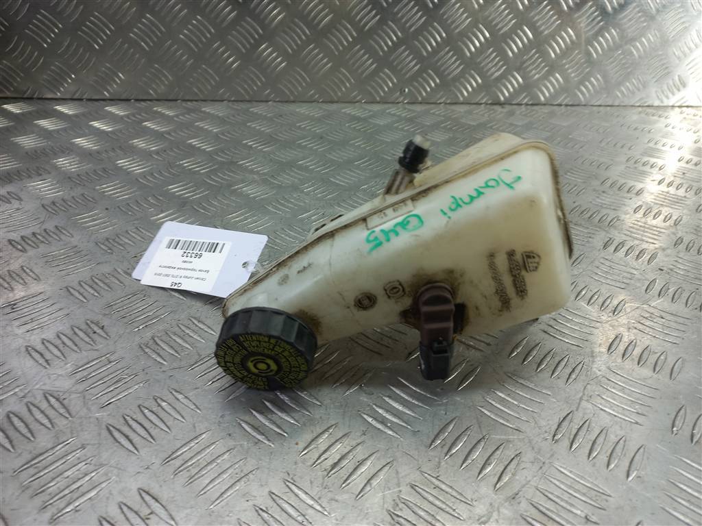 бачок тормозной Citroen Jumpy  4635E9, 2240 рублей, Москва