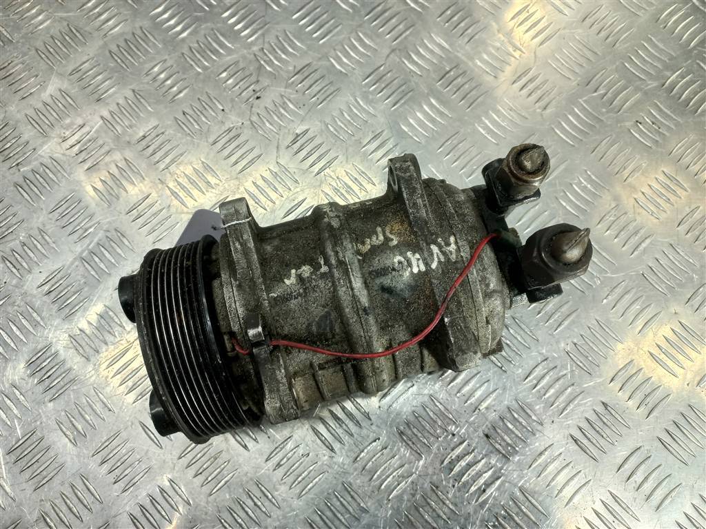 компрессор кондиционера MERCEDES-BENZ Sprinter  SAE-J639, 5580 рублей, Москва