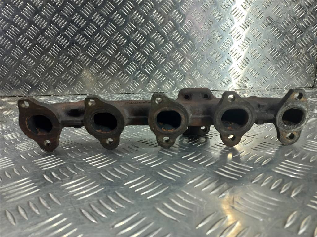 коллектор выпускной FORD Tourneo Connect  1721503, 750 рублей, Москва