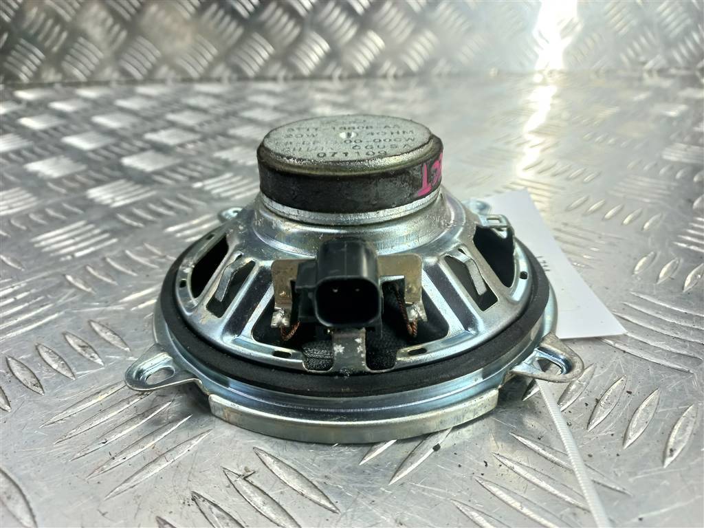 динамик музыкальный FORD Tourneo Connect  5233010, 860 рублей, Москва