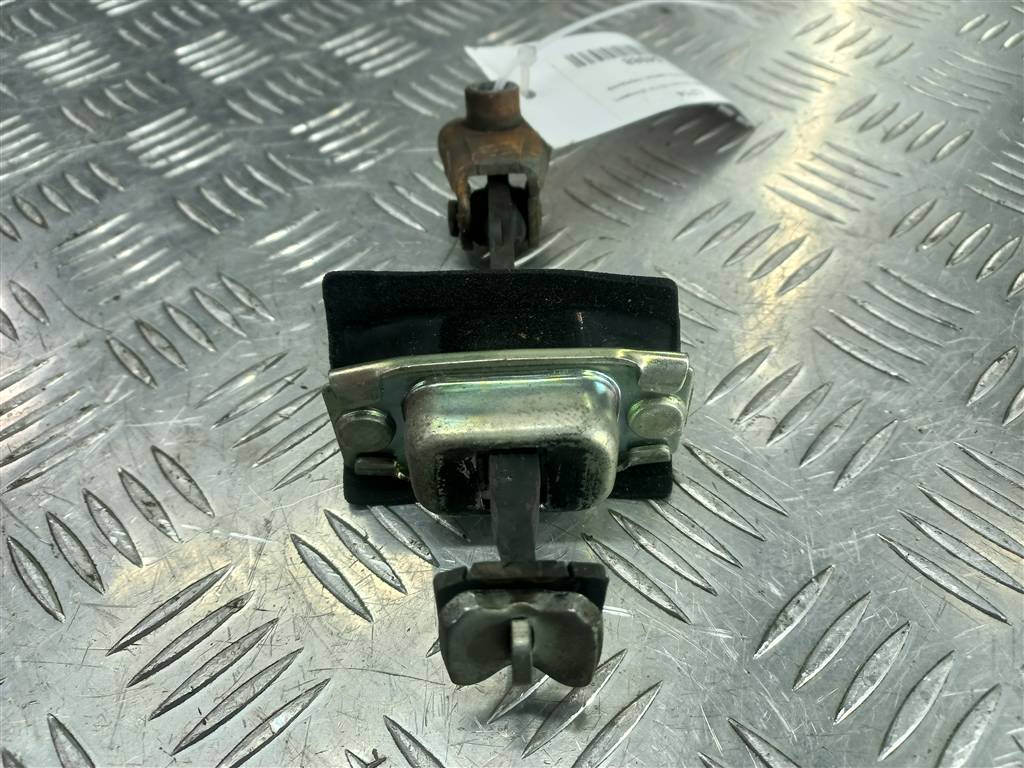 ограничитель двери FORD Tourneo Connect  5188590, 750 рублей, Москва