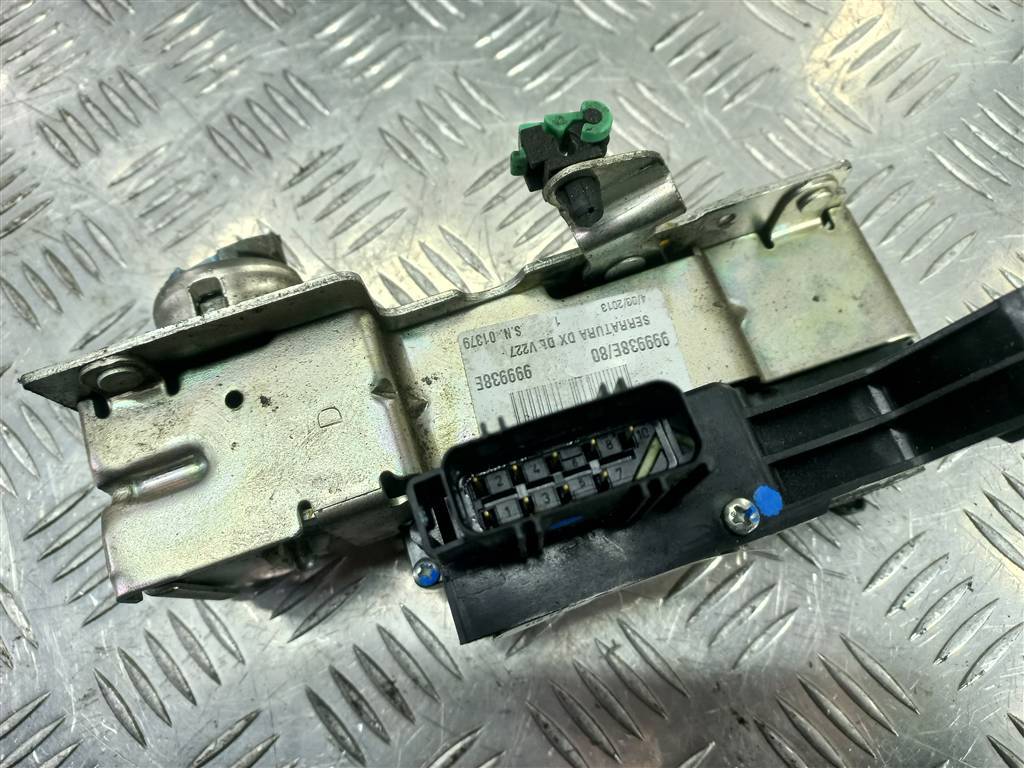 замок двери FORD Tourneo Connect  1419492, 5000 рублей, Москва