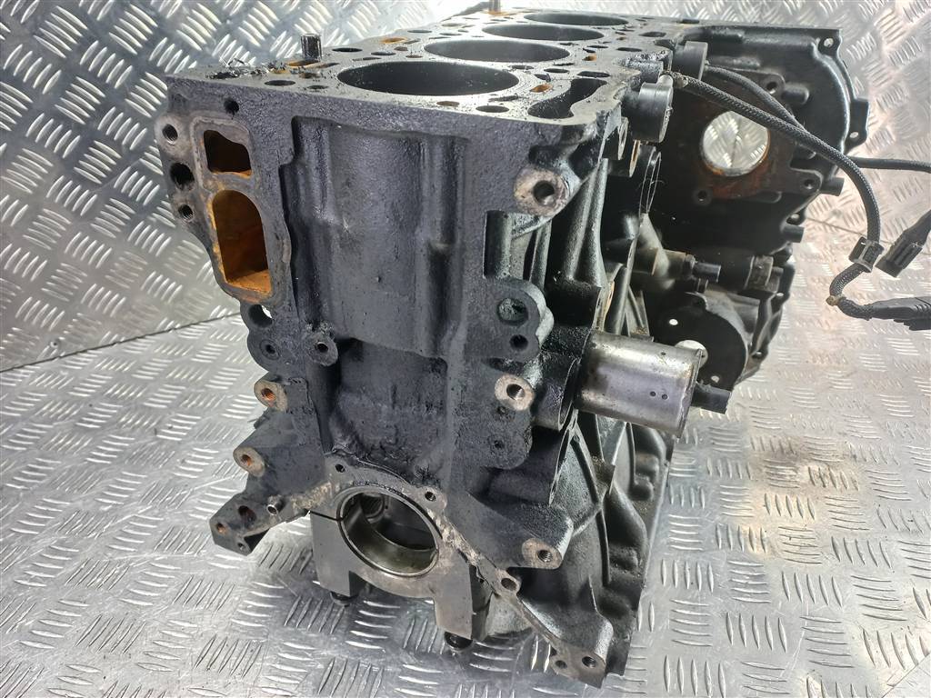 блок цилиндров двигателя MERCEDES-BENZ Vito  6510111501, 57900 рублей, Москва