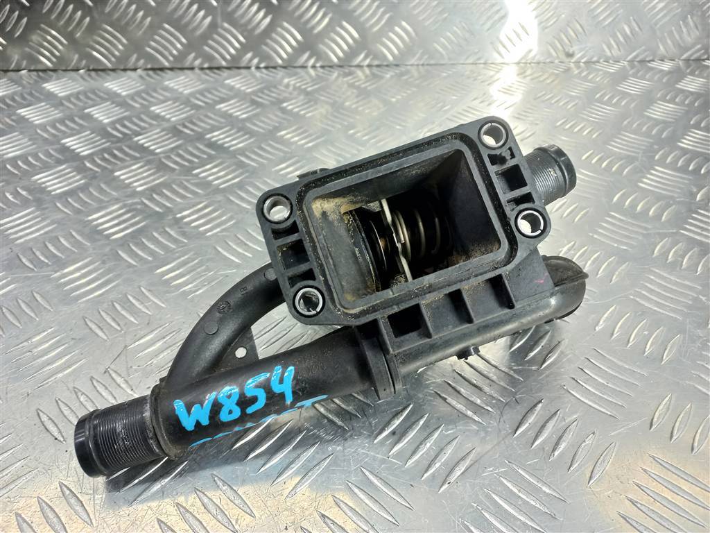 корпус термостата FORD Tourneo Connect  2078986, 2700 рублей, Москва