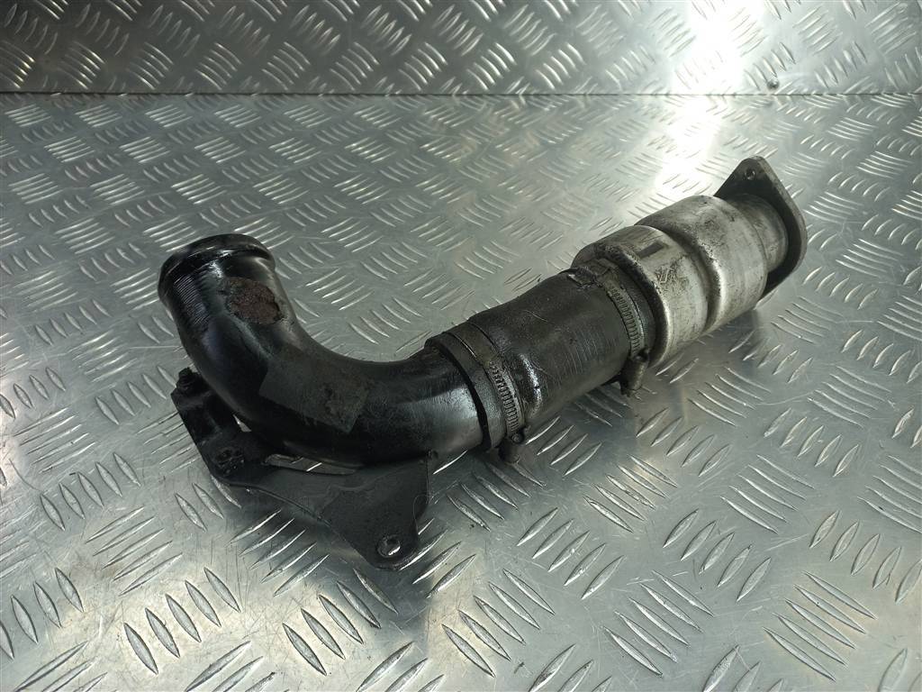 патрубок интеркулера FORD Tourneo Connect  1696576, 1550 рублей, Москва