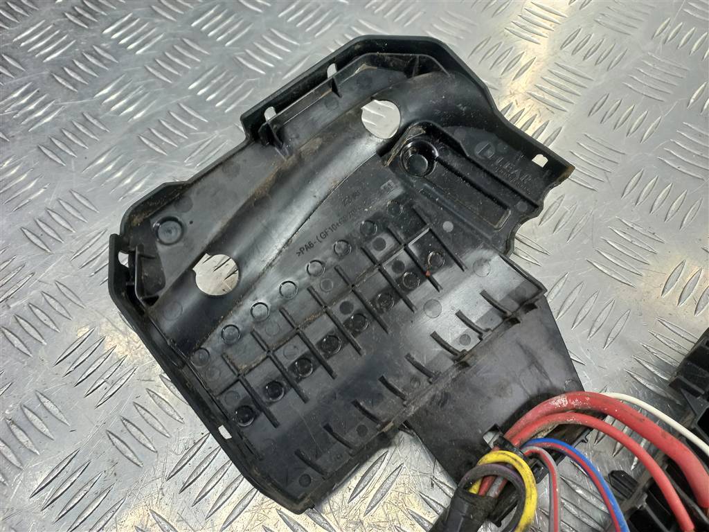 блок предохранителей FORD Tourneo Connect  1793284, 2700 рублей, Москва