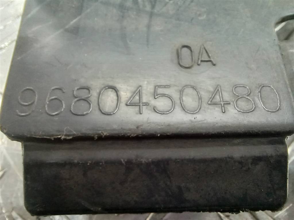 дефлектор радиатора (пыльник) Citroen Berlingo  7104HN, 2130 рублей, Москва