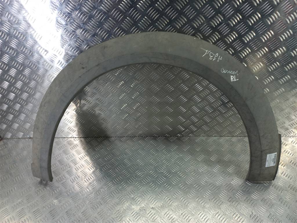 накладка крыла заднего FORD Tourneo Connect  1440797, 2130 рублей, Москва