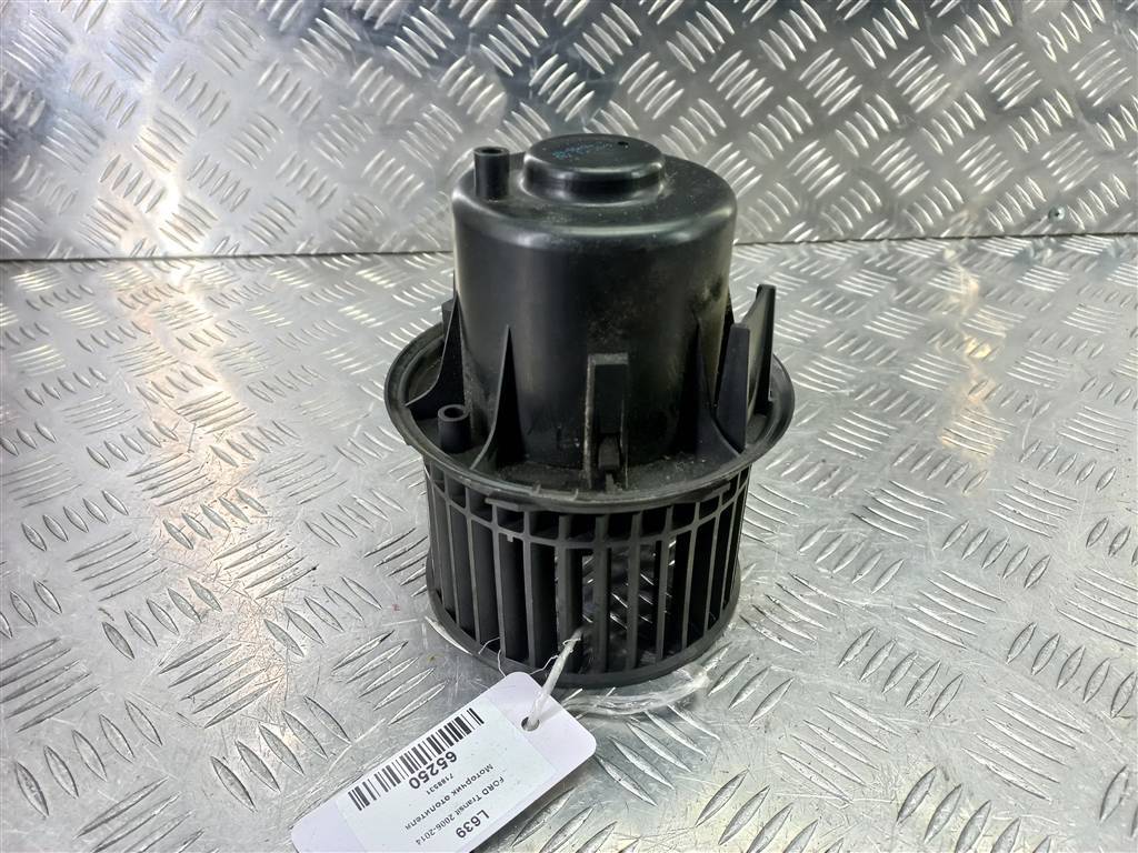 моторчик отопителя FORD Transit  7188531, 2130 рублей, Москва