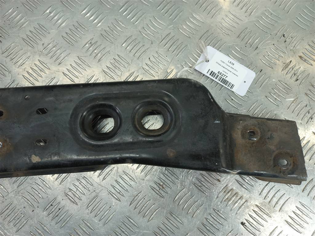 опора радиаторов FORD Transit  1373210, 1550 рублей, Москва