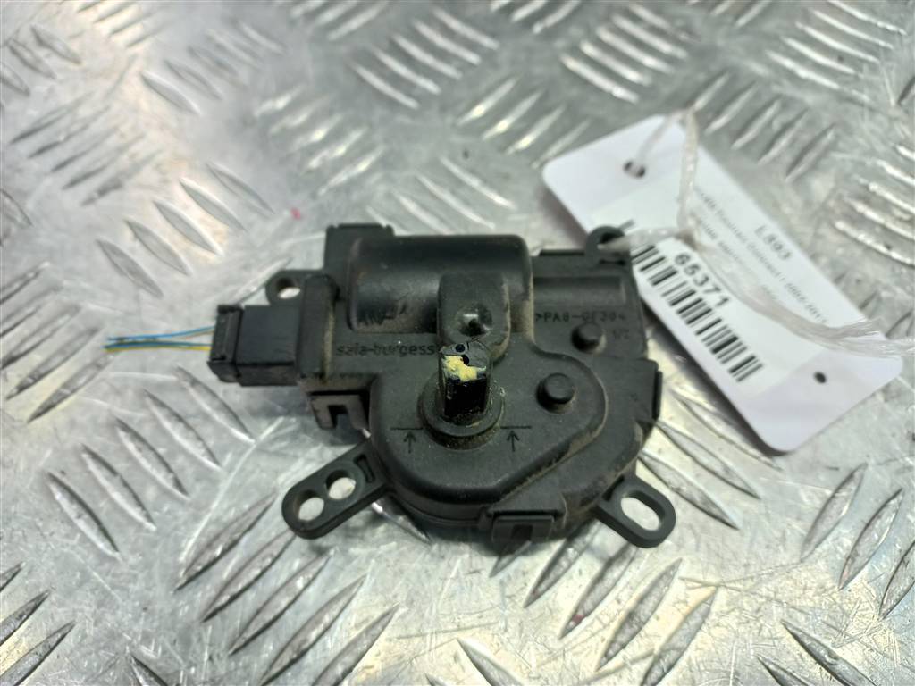 моторчик заслонки отопителя FORD Tourneo Connect  1144030, 630 рублей, Москва