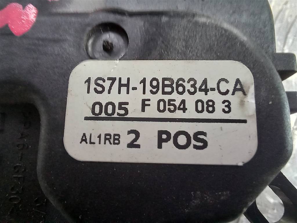 моторчик заслонки отопителя FORD Tourneo Connect  1144030, 630 рублей, Москва