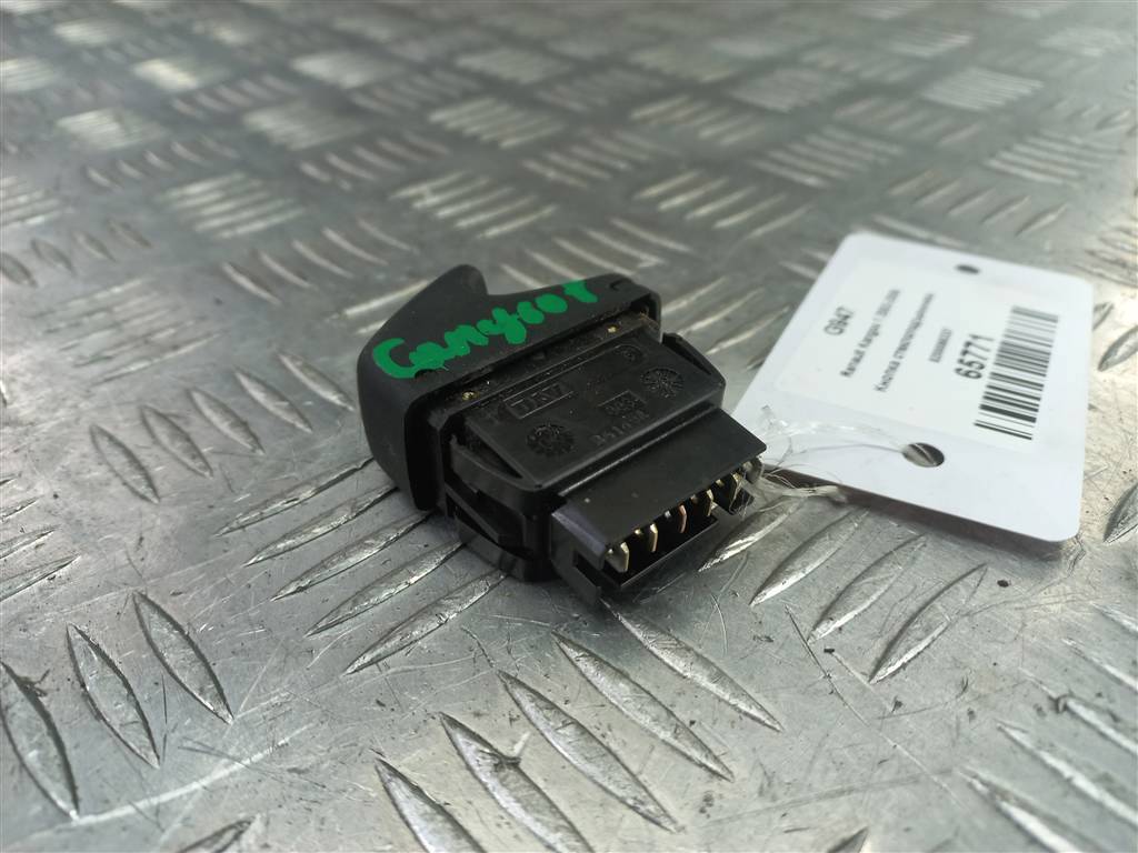 кнопка стеклоподъемника Renault Kangoo  8200090327, 2130 рублей, Москва