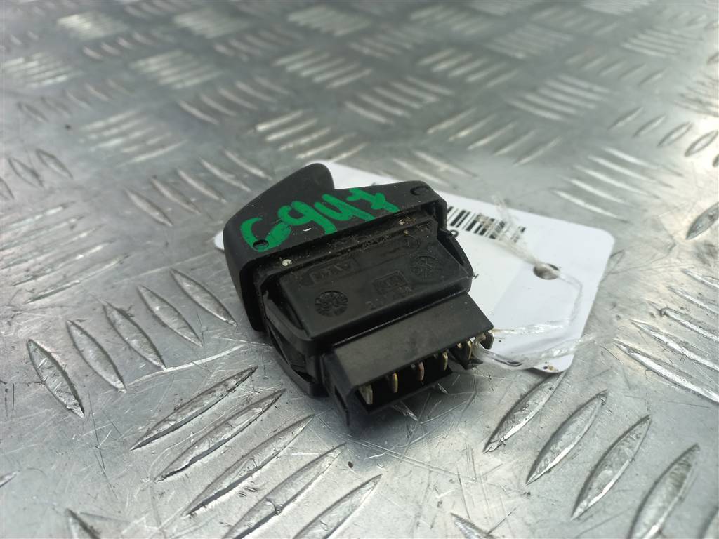кнопка стеклоподъемника Renault Kangoo  8200090327, 2130 рублей, Москва