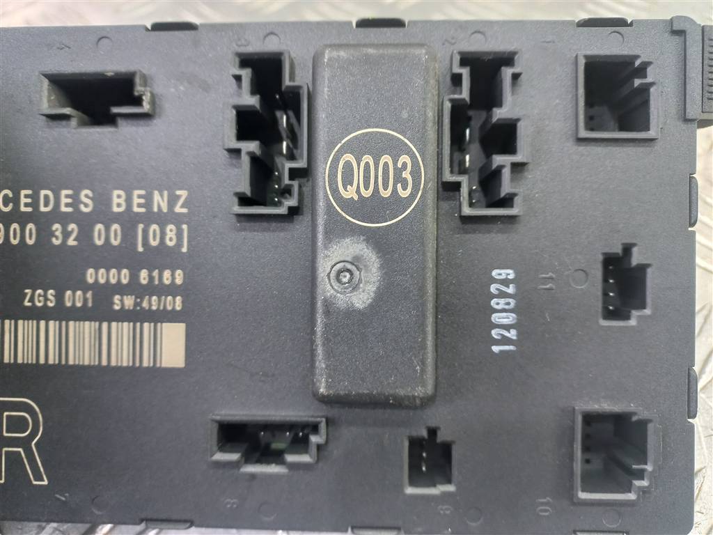 блок комфорта MERCEDES-BENZ Vito  A6399003200, 1670 рублей, Москва