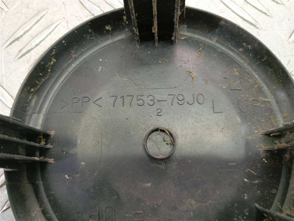 накладка бампера переднего SUZUKI SX4 1.6 4WD MT (112 л.с.)SX4  I рестайлинг (2009—2014) Внедорожник 7175379J005PK, 1210 рублей, Москва