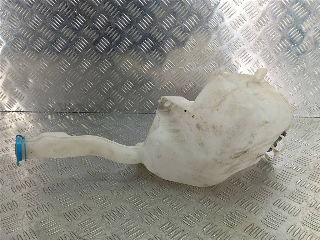 бачок омывателя SUZUKI SX4 1.6 4WD MT (112 л.с.)SX4  I рестайлинг (2009—2014) Внедорожник 3845080J10, 2700 рублей, Москва