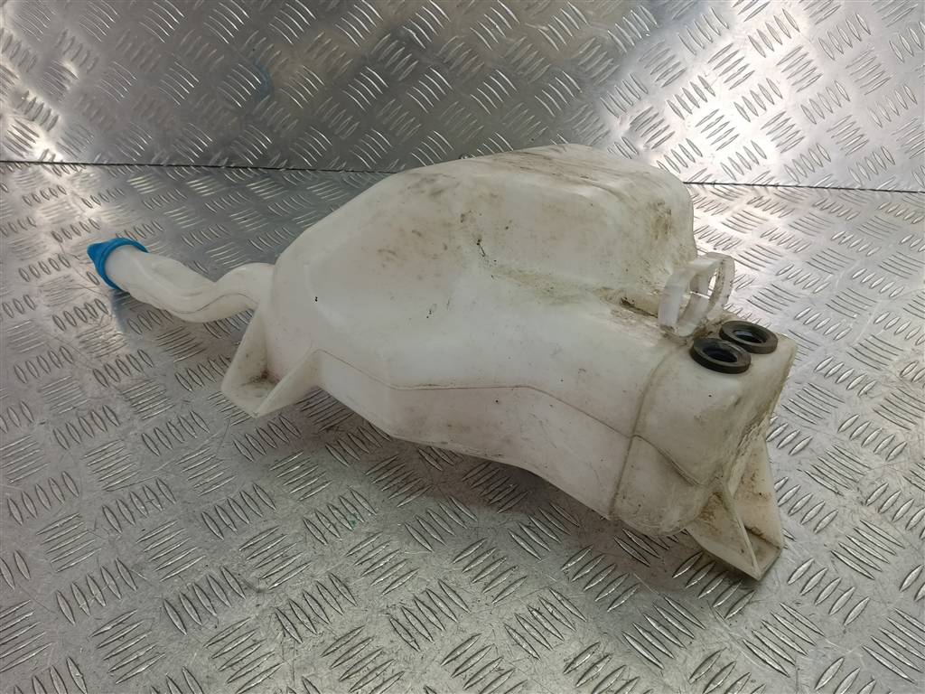 бачок омывателя SUZUKI SX4 1.6 4WD MT (112 л.с.)SX4  I рестайлинг (2009—2014) Внедорожник 3845080J10, 2700 рублей, Москва