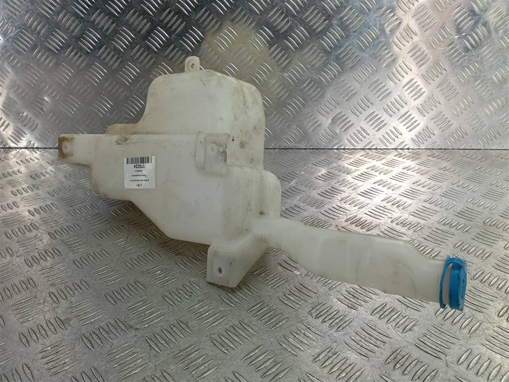 бачок омывателя SUZUKI SX4 1.6 4WD MT (112 л.с.)SX4  I рестайлинг (2009—2014) Внедорожник 3845080J10, 2700 рублей, Москва